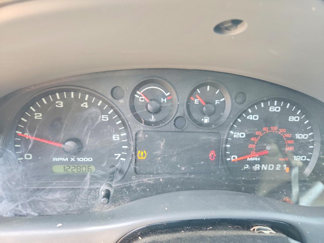 2010 Ford Ranger Super Cab Silver vin: 1FTKR4EE5APA30873