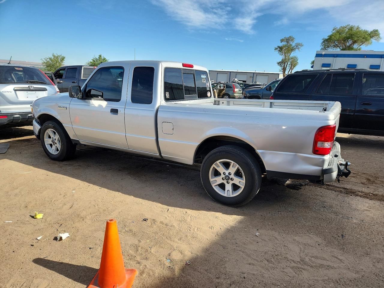 2010 Ford Ranger Super Cab Silver vin: 1FTKR4EE5APA30873
