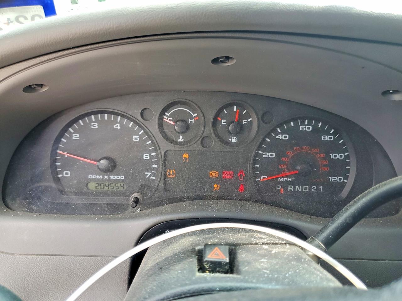 2011 Ford Ranger Super Cab White vin: 1FTKR4EE5BPA70680