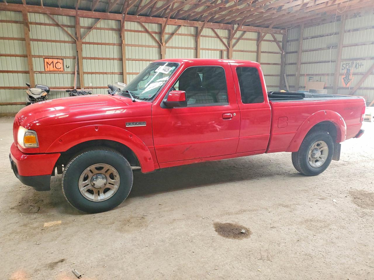 2011 Ford Ranger Super Cab Red vin: 1FTKR4EE5BPA72865
