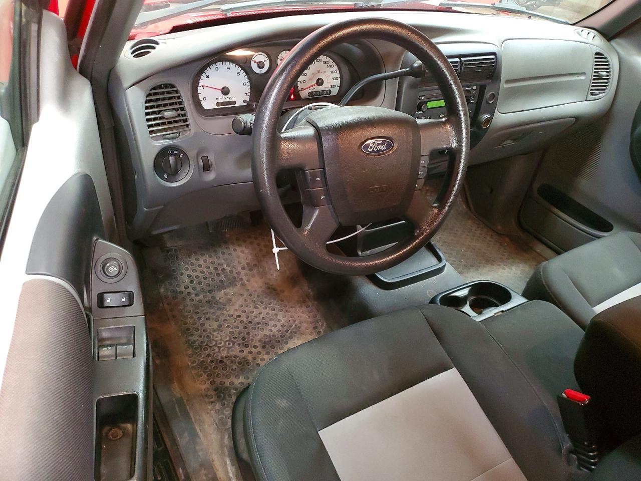 2011 Ford Ranger Super Cab Red vin: 1FTKR4EE5BPA72865