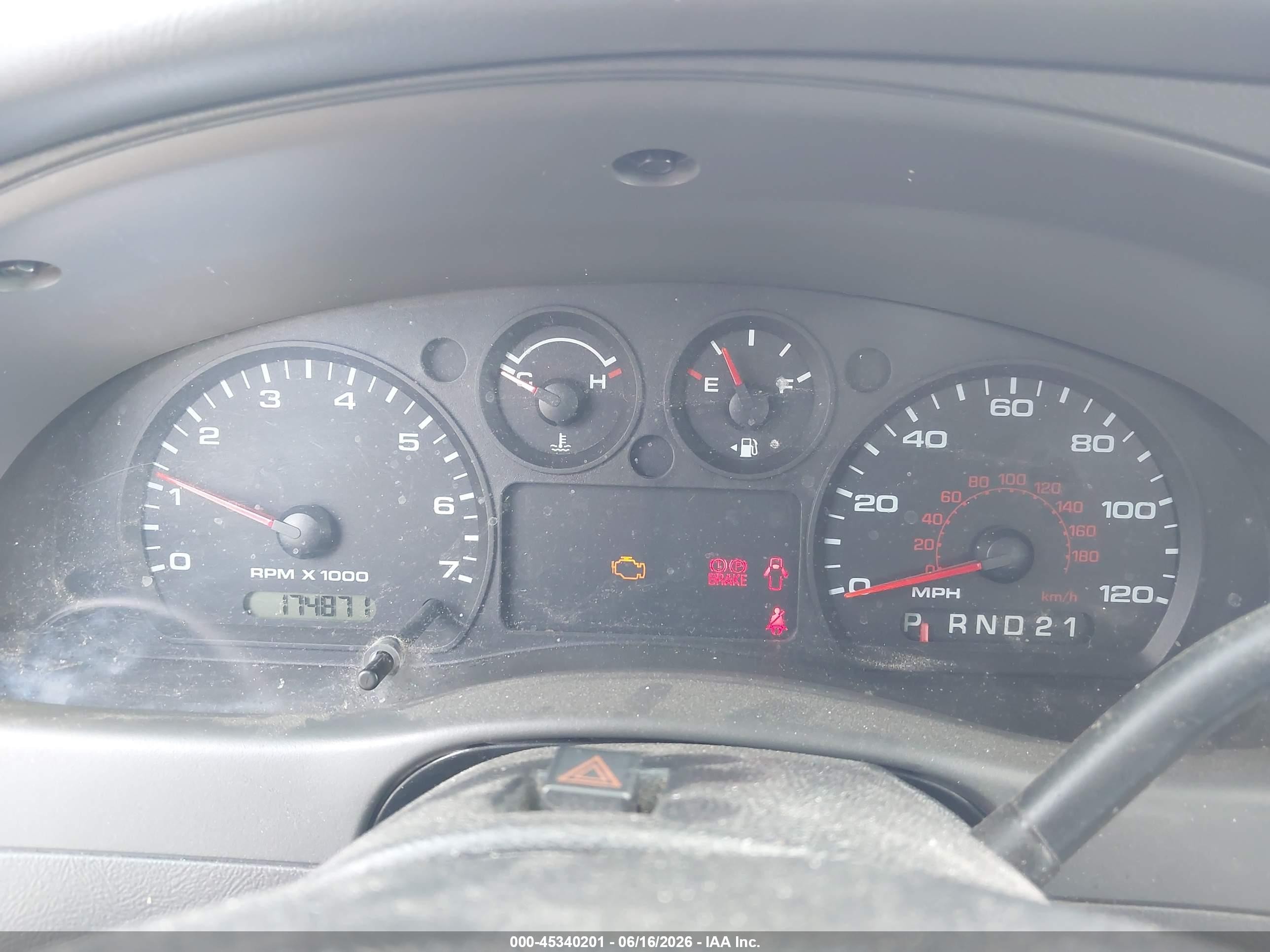 2011 Ford Ranger Xlt Silver vin: 1FTKR4EE5BPA79265