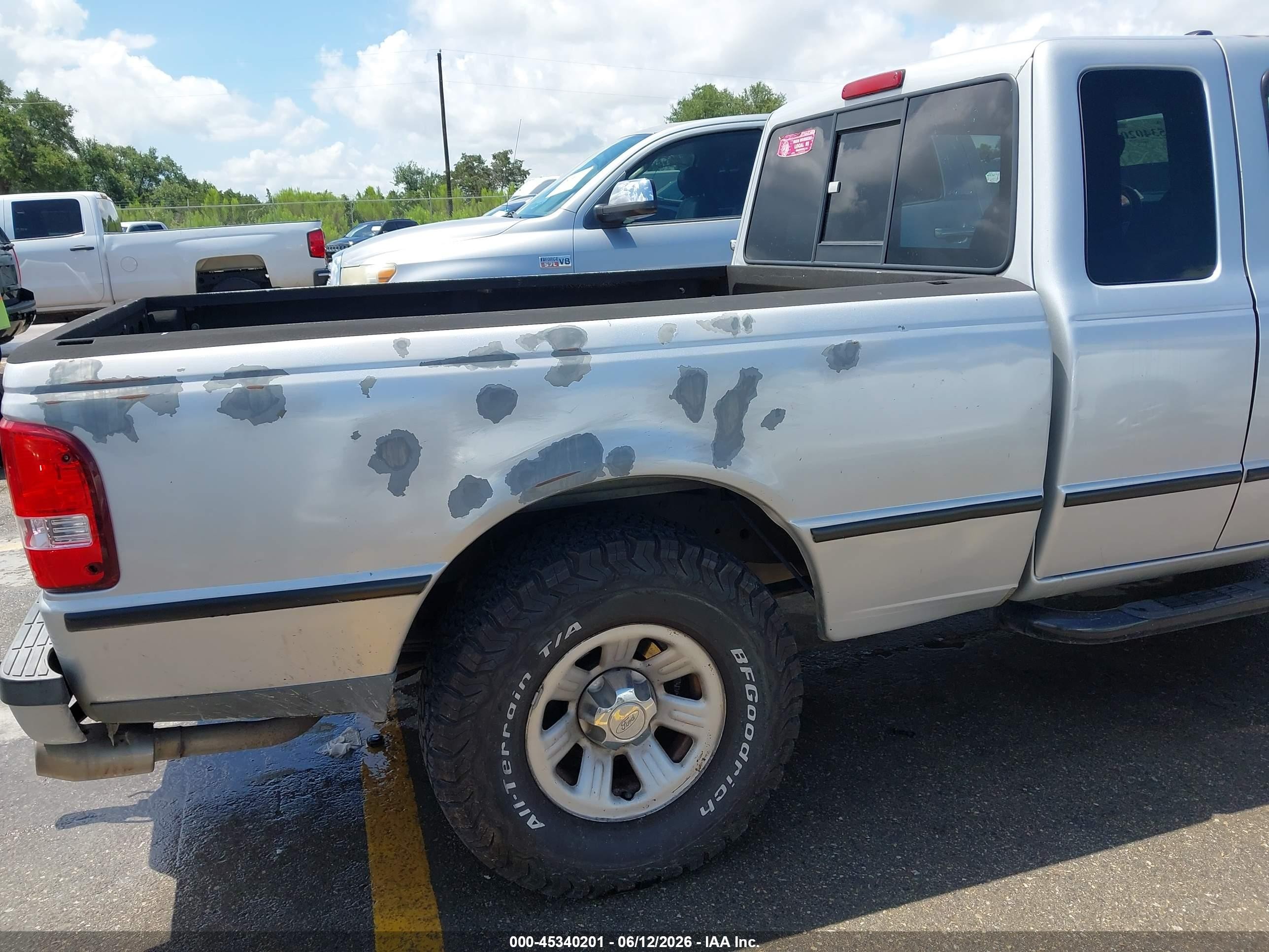 2011 Ford Ranger Xlt Silver vin: 1FTKR4EE5BPA79265