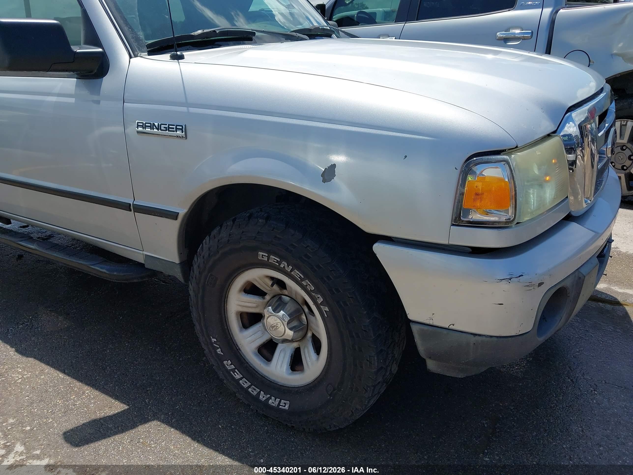 2011 Ford Ranger Xlt Silver vin: 1FTKR4EE5BPA79265