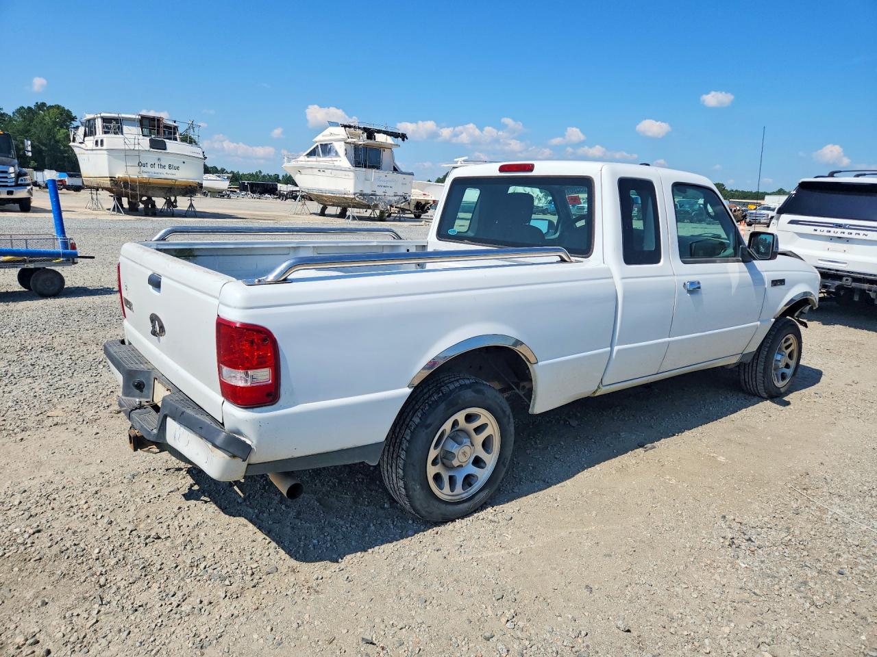 2011 Ford Ranger Super Cab White vin: 1FTKR4EE7BPA56604
