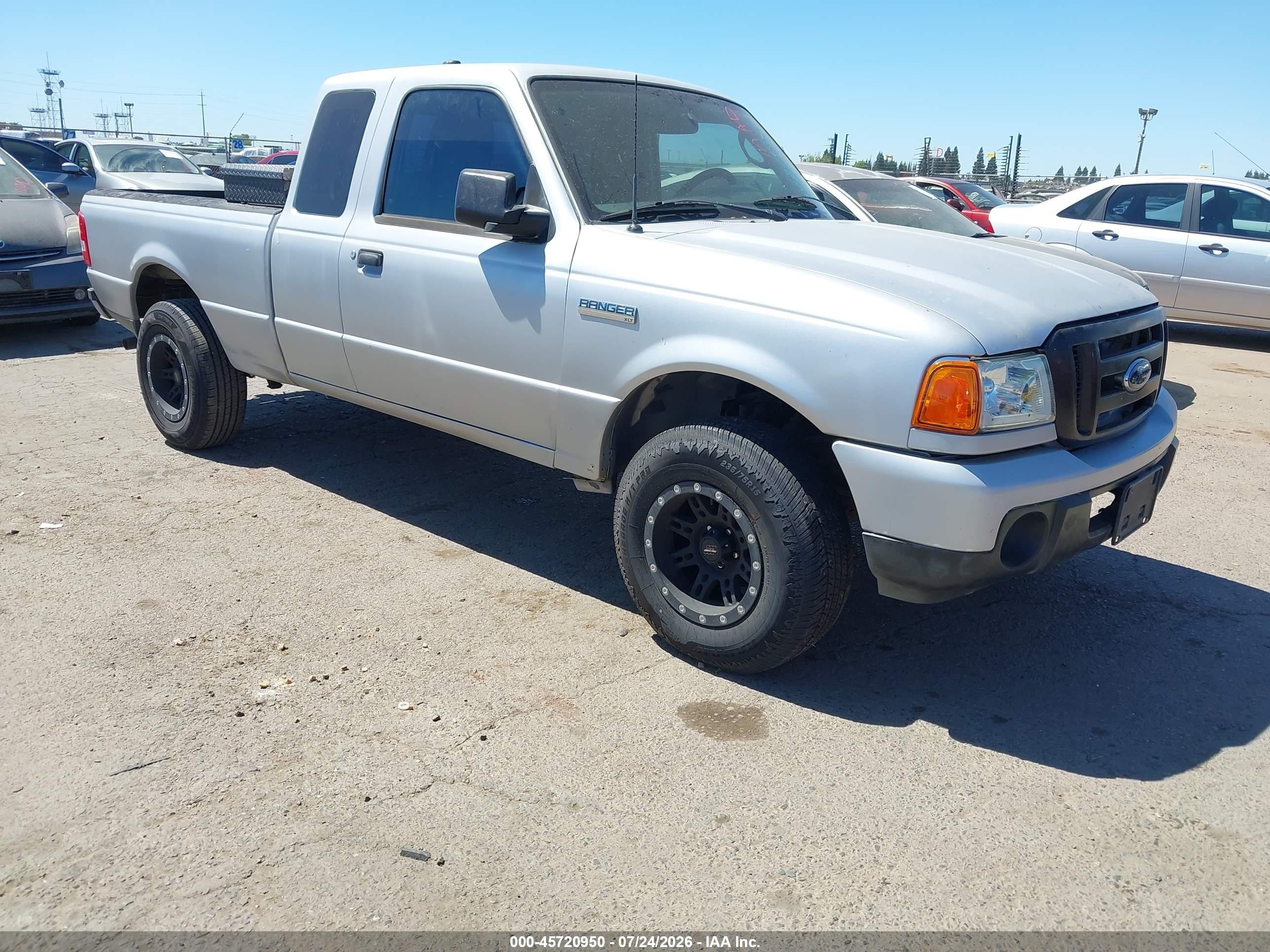 2011 Ford Ranger Xlt Gray vin: 1FTKR4EE7BPA72009