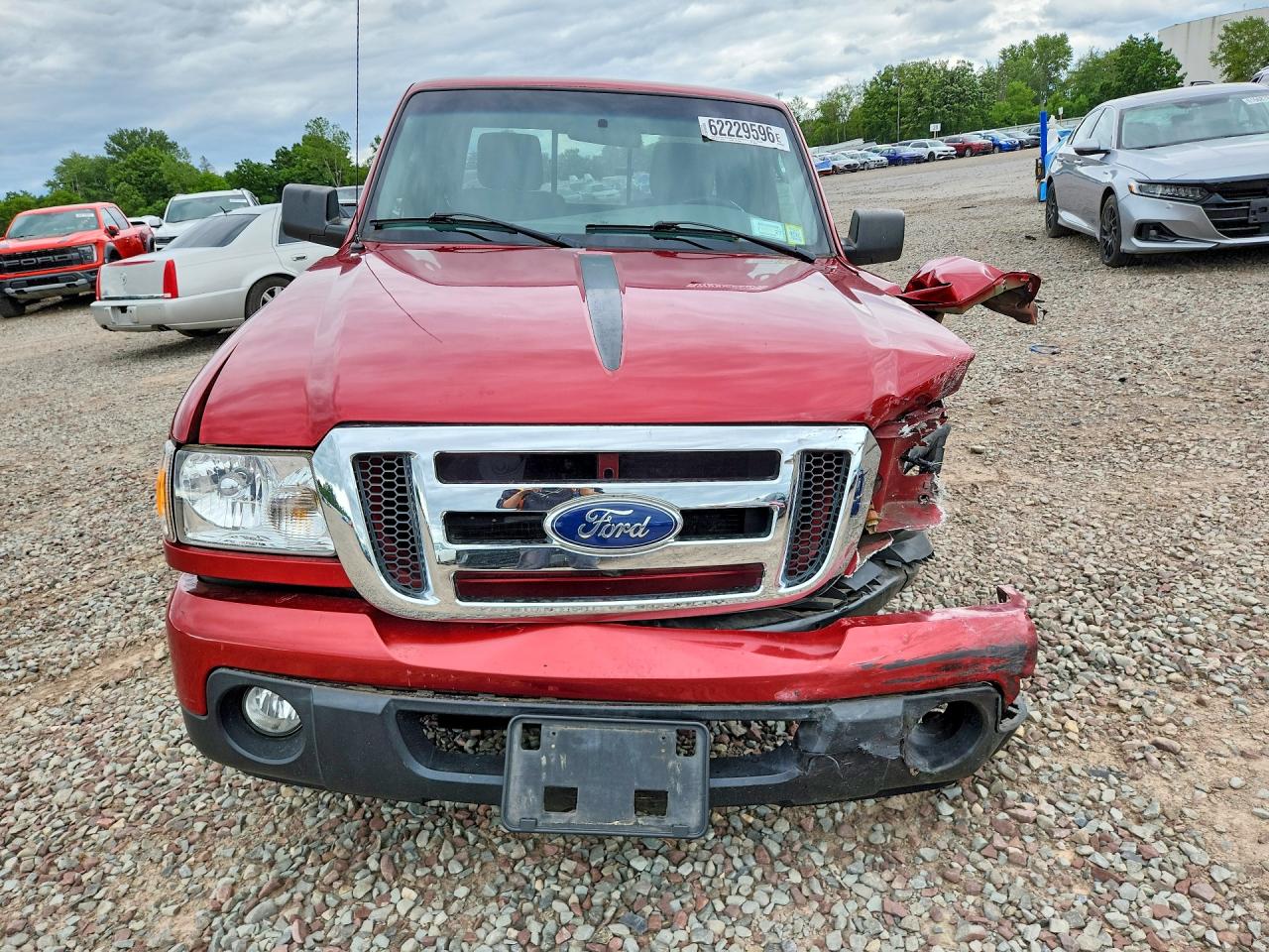 2011 Ford Ranger Super Cab Red vin: 1FTKR4EE7BPB09415
