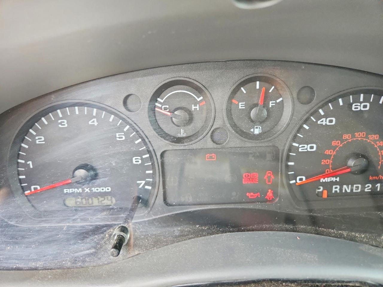 2011 Ford Ranger Super Cab Red vin: 1FTKR4EE7BPB09415