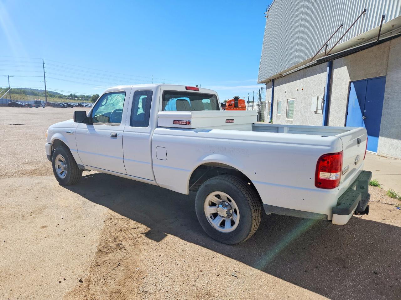 2011 Ford Ranger Super Cab White vin: 1FTKR4EE8BPA74934