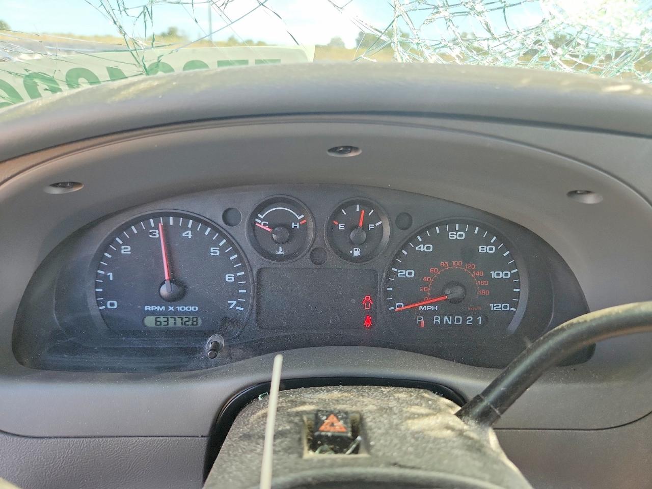2011 Ford Ranger Super Cab White vin: 1FTKR4EE8BPA74934