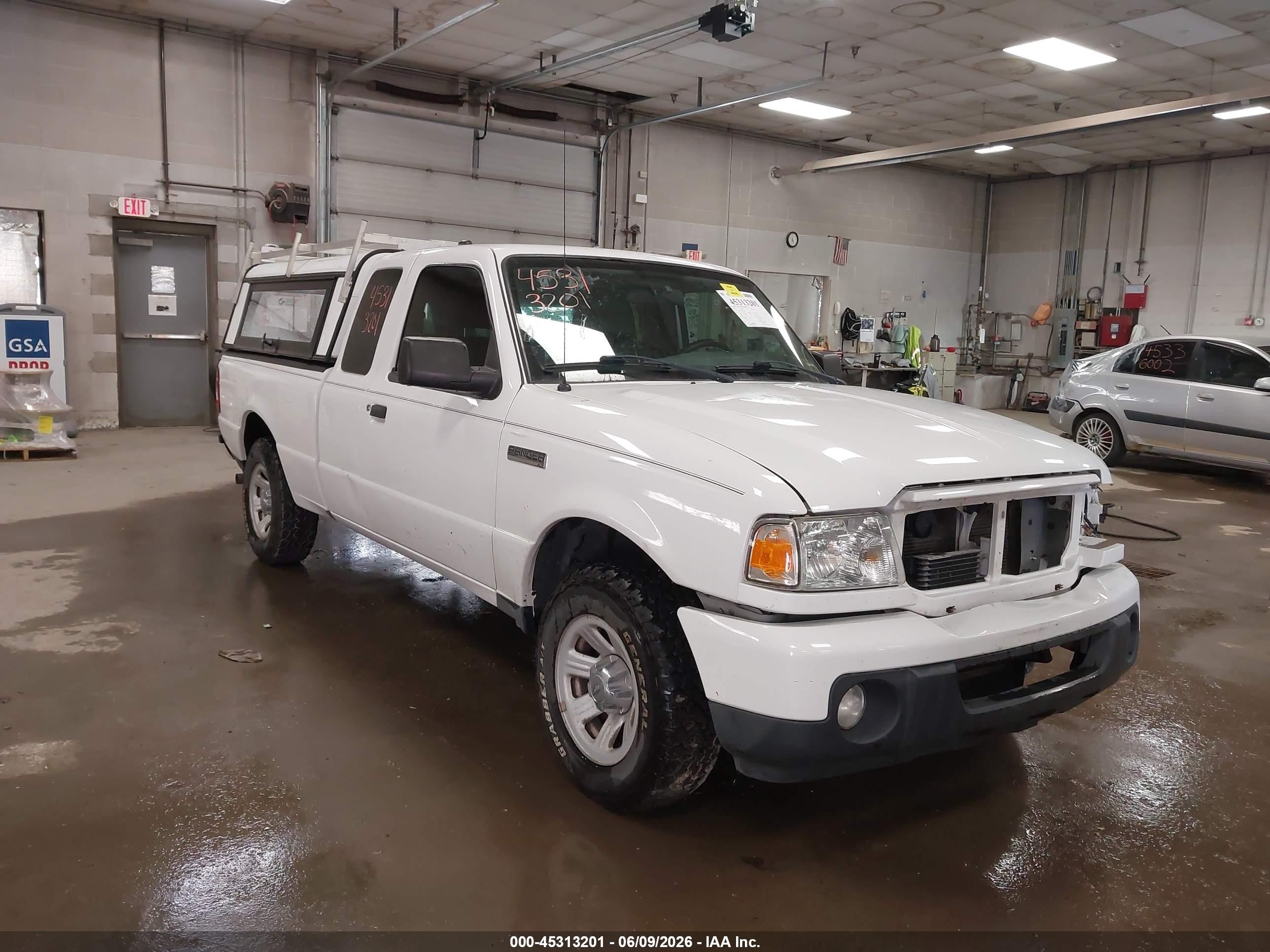 2010 Ford Ranger Xlt White vin: 1FTKR4EE9APA67411
