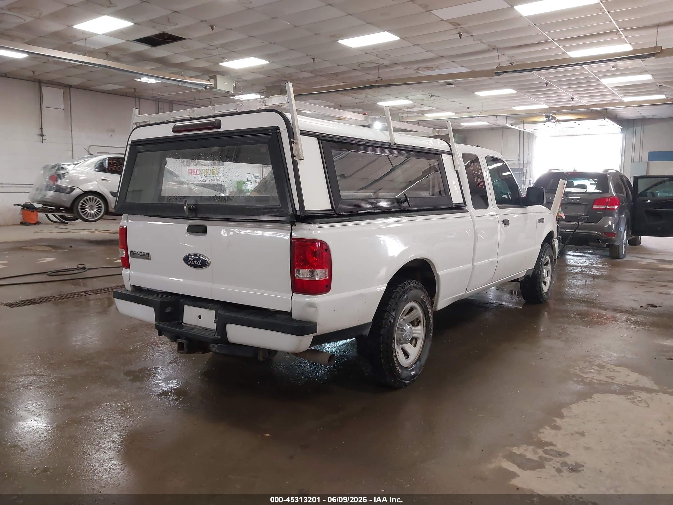 2010 Ford Ranger Xlt White vin: 1FTKR4EE9APA67411