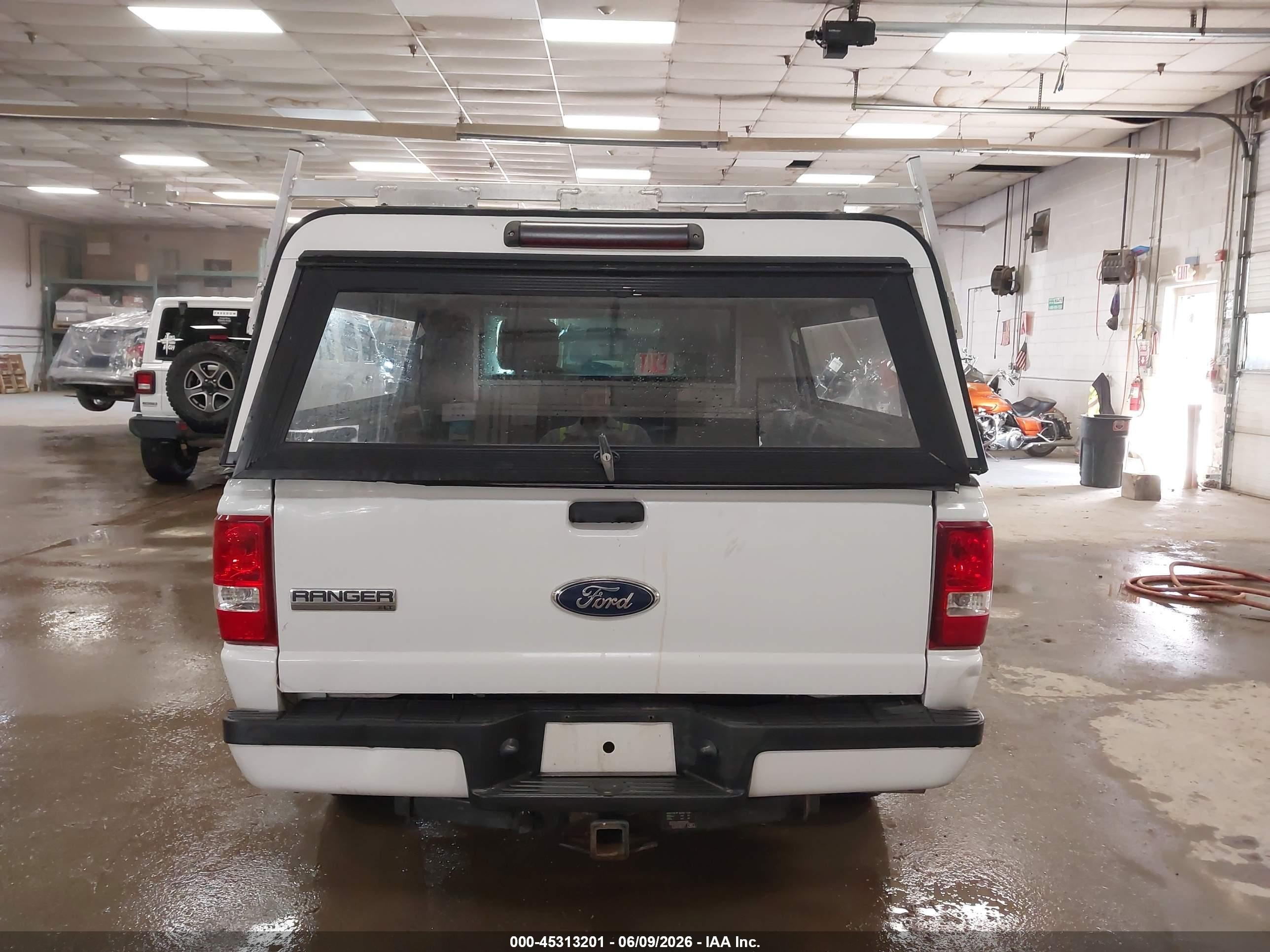 2010 Ford Ranger Xlt White vin: 1FTKR4EE9APA67411