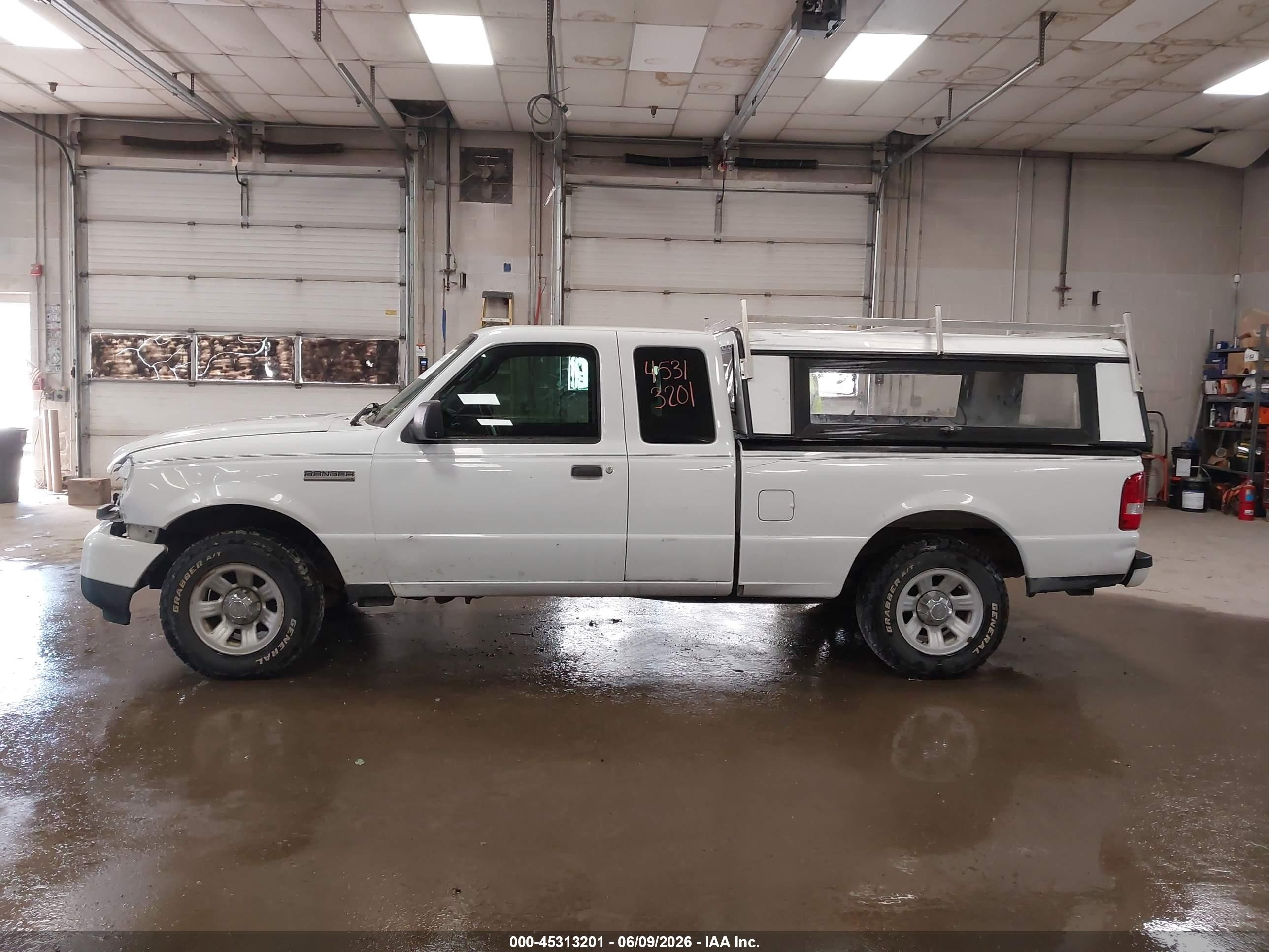 2010 Ford Ranger Xlt White vin: 1FTKR4EE9APA67411