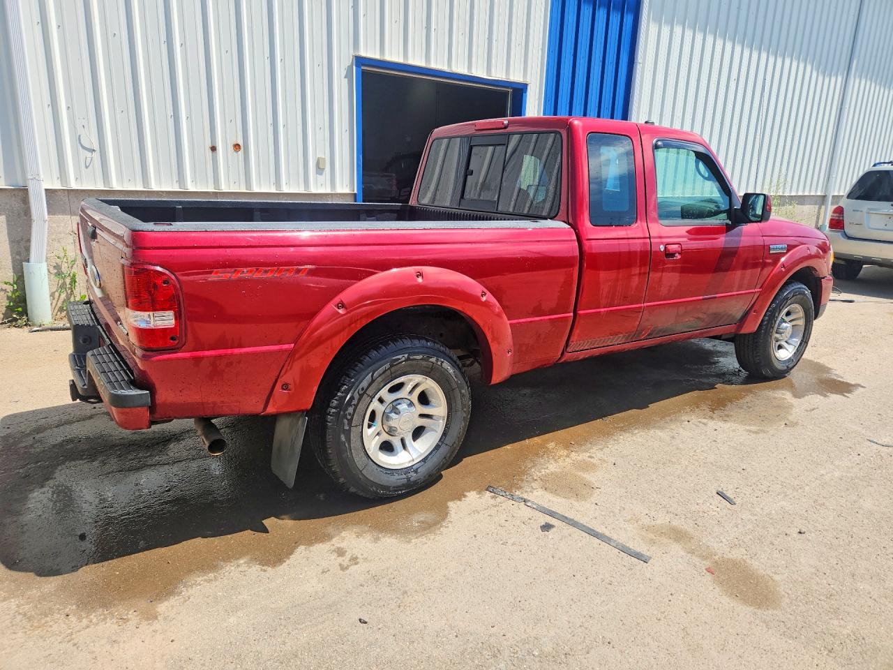 2010 Ford Ranger Super Cab Красный vin: 1FTKR4EE9APA74908