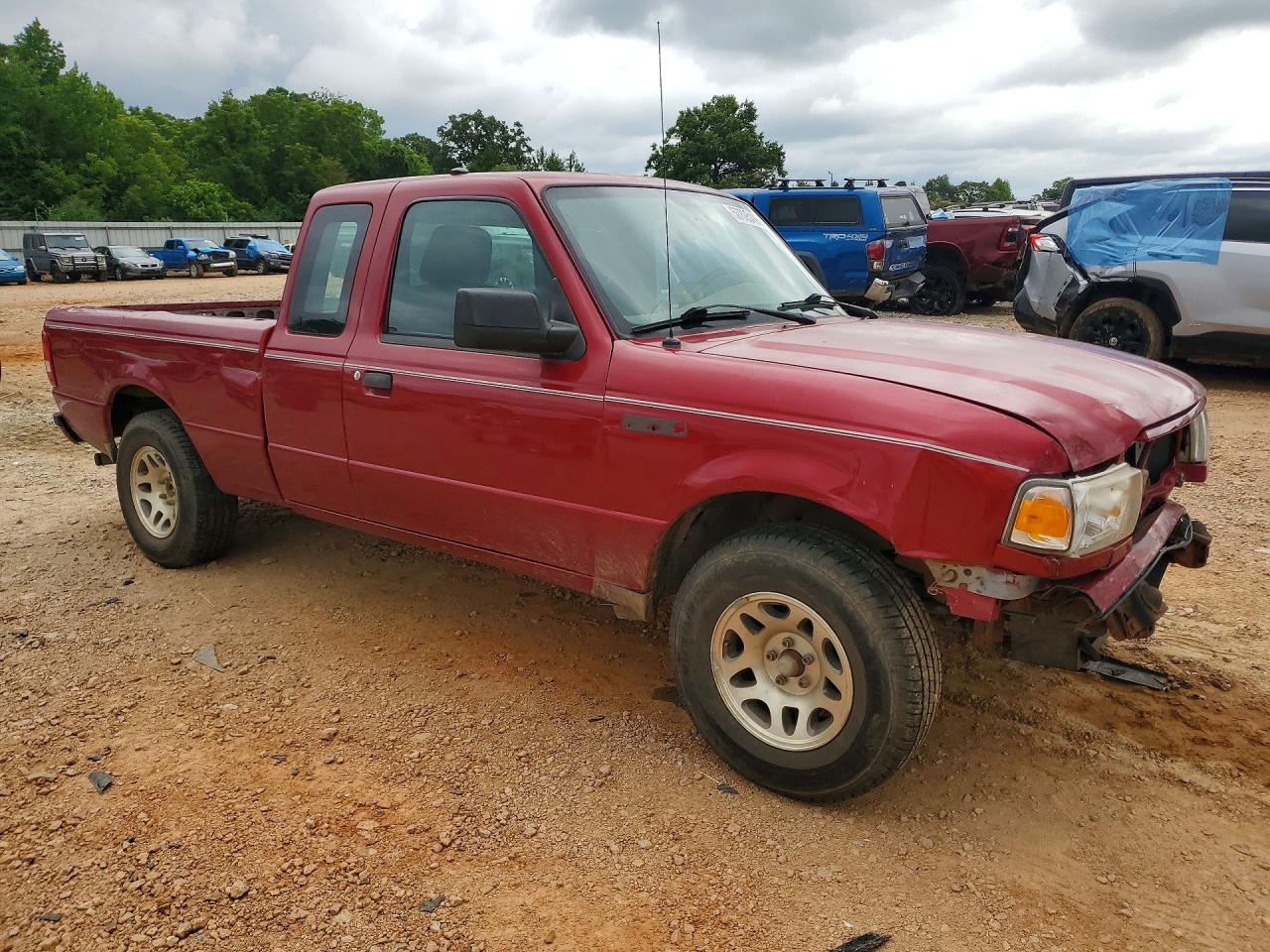 2010 Ford Ranger Super Cab Red vin: 1FTKR4EEXAPA17391
