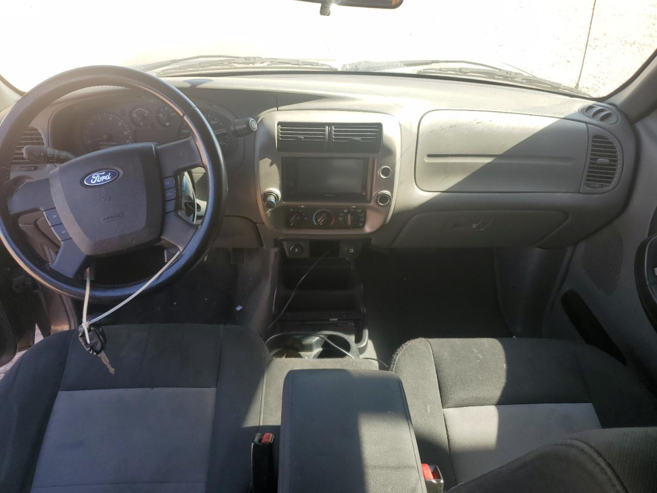 2010 Ford Ranger Super Cab Gray vin: 1FTKR4EEXAPA38225