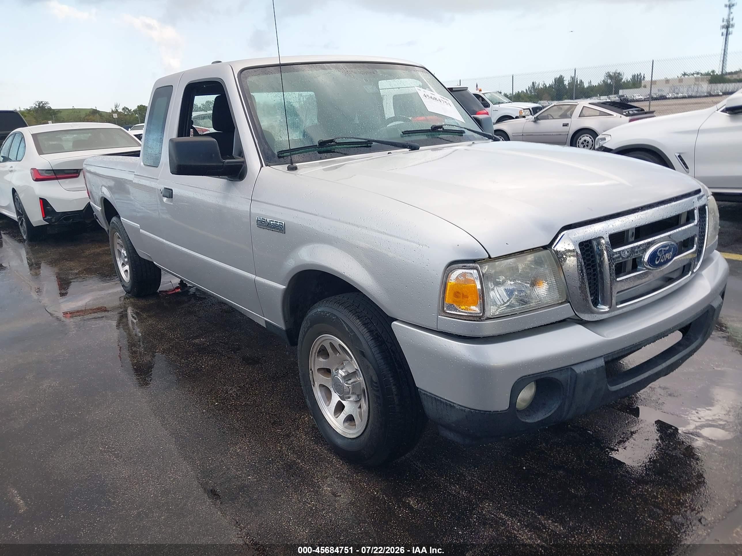 2011 Ford Ranger Xlt Silver vin: 1FTKR4EEXBPB08579