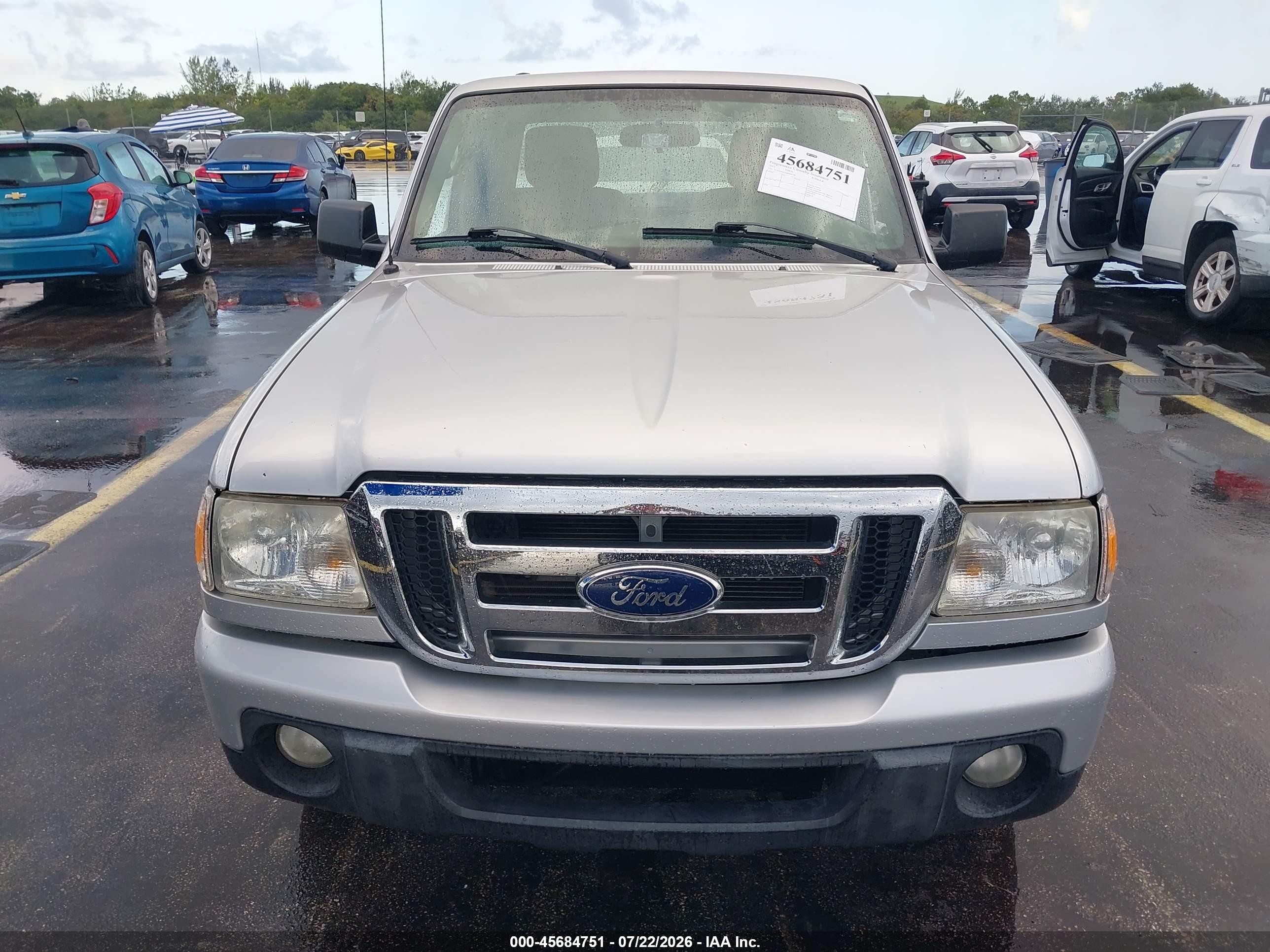 2011 Ford Ranger Xlt Серебряный vin: 1FTKR4EEXBPB08579