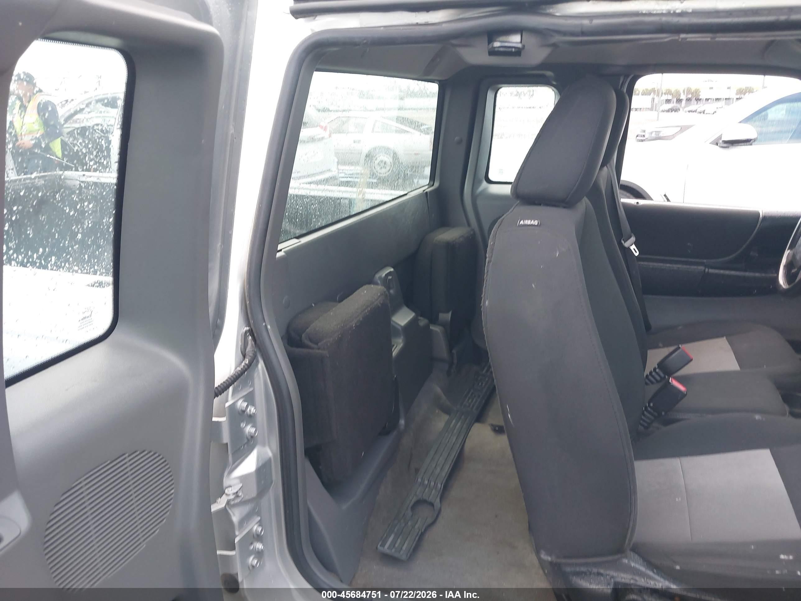 2011 Ford Ranger Xlt Серебряный vin: 1FTKR4EEXBPB08579