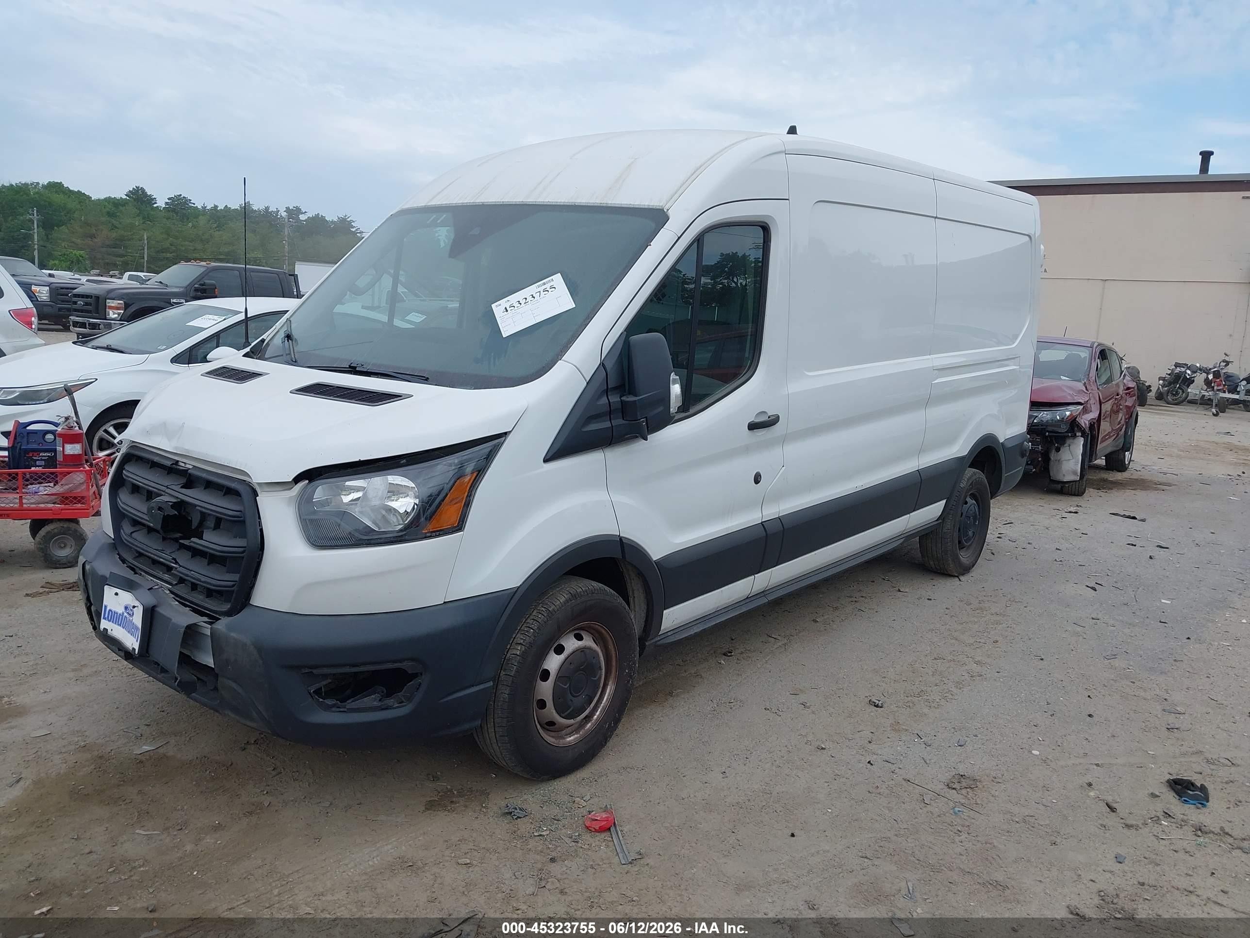 2020 Ford Transit-250   White vin: 1FTLR1C85LKA74050