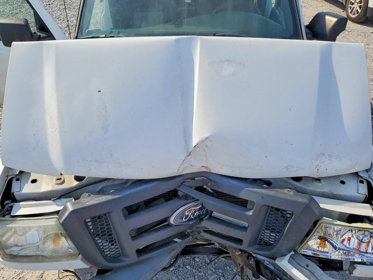 2011 Ford Ranger Super Cab White vin: 1FTLR1FE4BPA26090