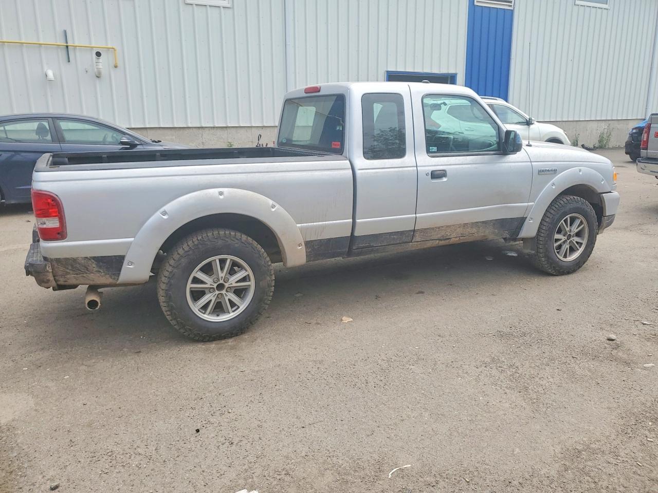 2010 Ford Ranger Super Cab Silver vin: 1FTLR4EE3APA20329