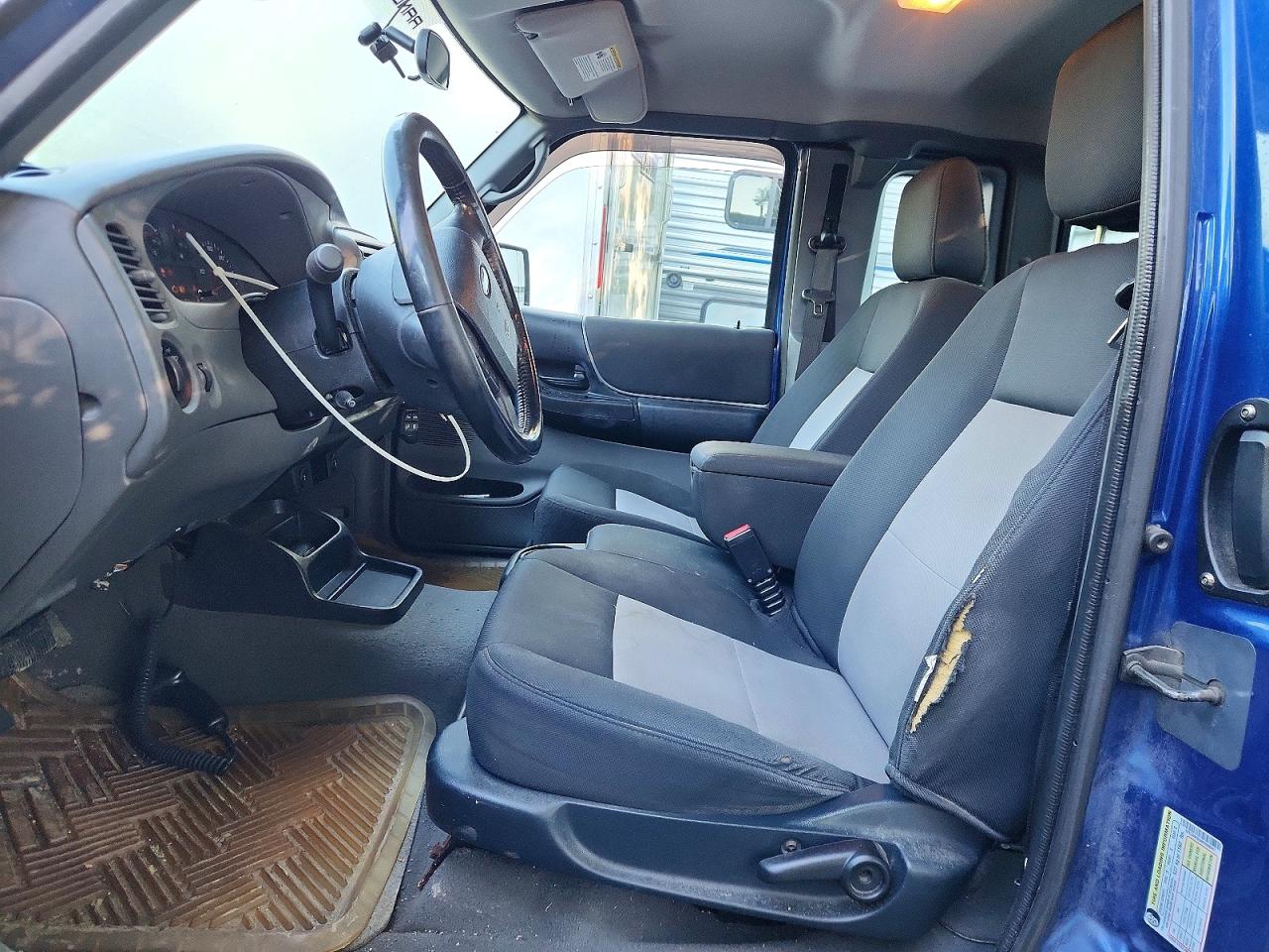 2010 Ford Ranger Super Cab Blue vin: 1FTLR4FE0APA08847