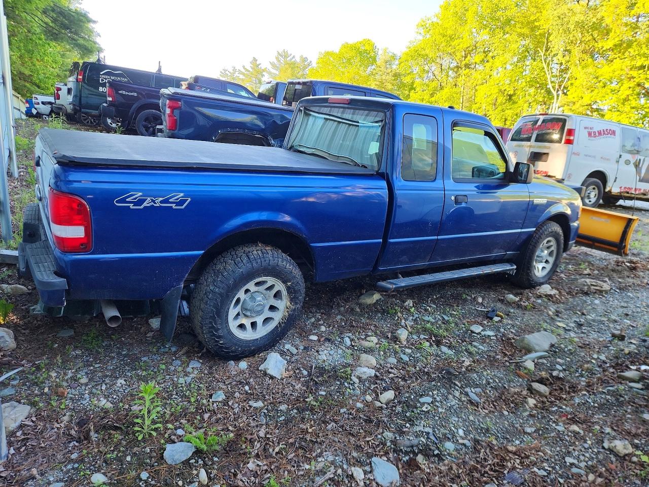 2010 Ford Ranger Super Cab Blue vin: 1FTLR4FE0APA08847