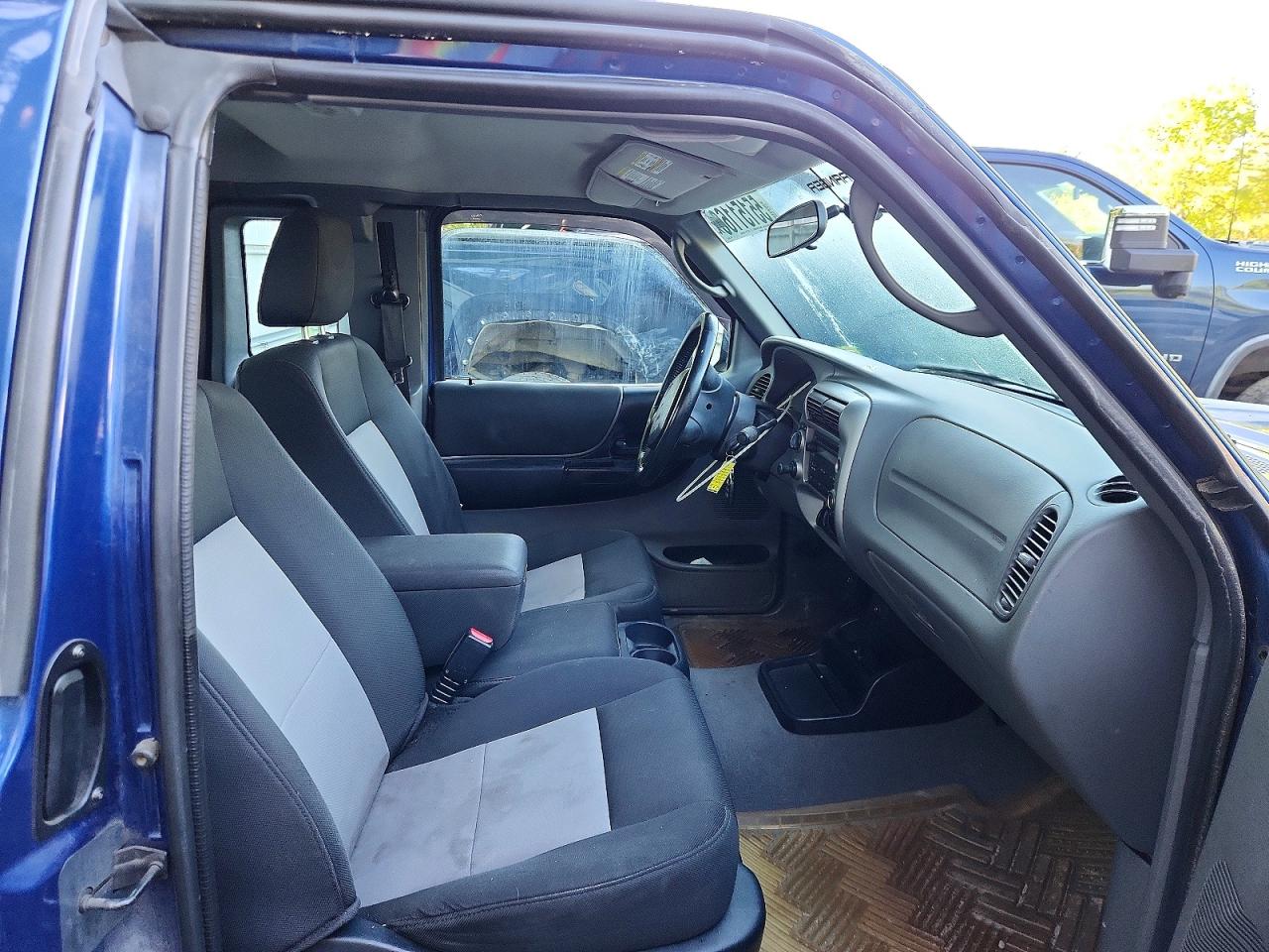 2010 Ford Ranger Super Cab Blue vin: 1FTLR4FE0APA08847