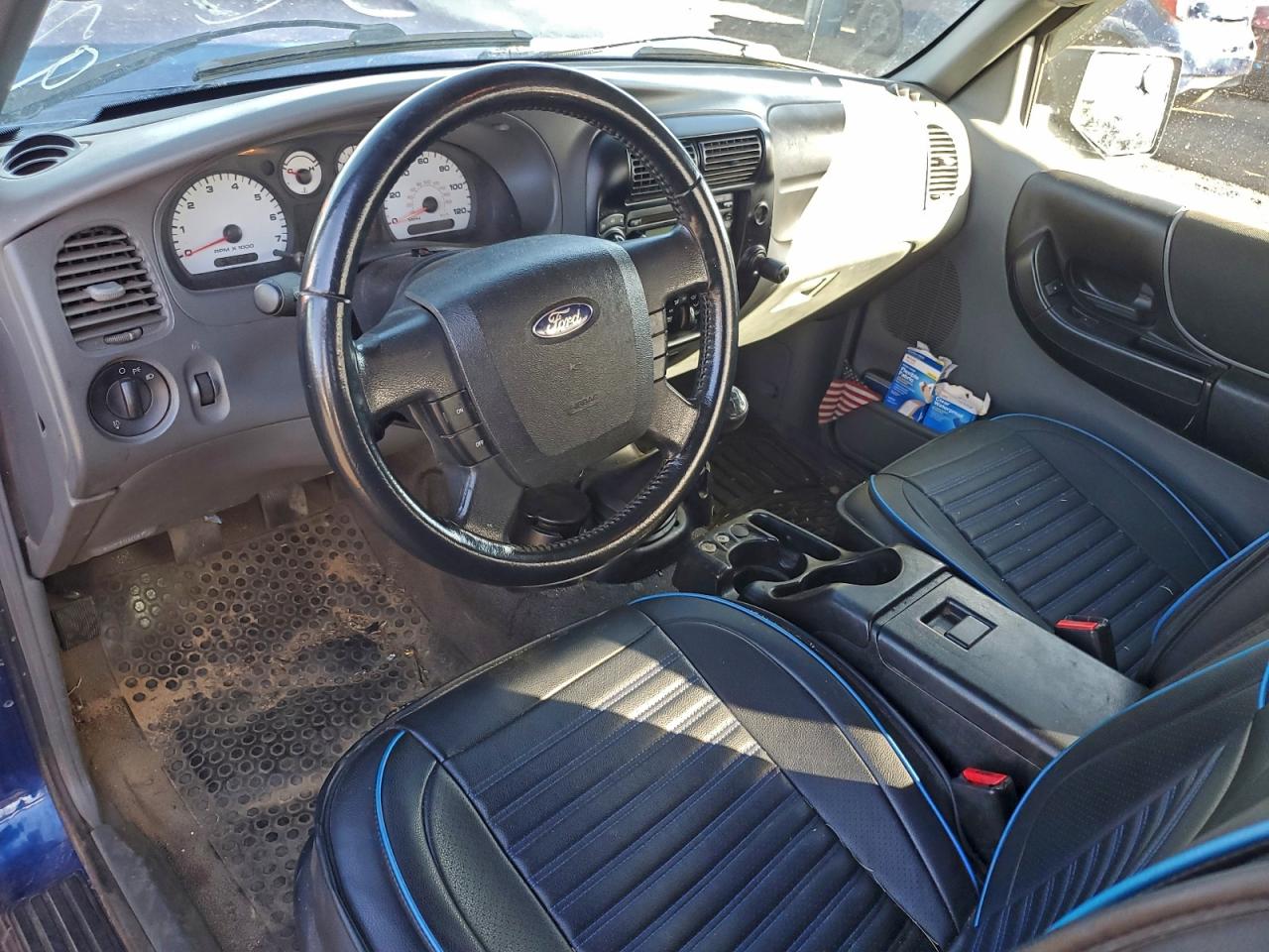 2010 Ford Ranger Blue vin: 1FTLR4FE0APA29732