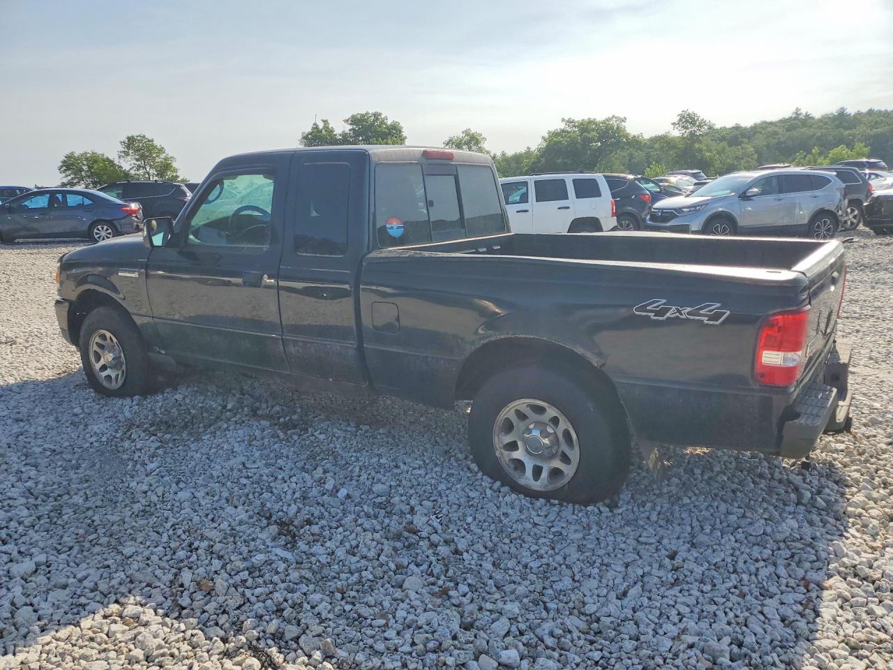2010 Ford Ranger Super Cab Black vin: 1FTLR4FE0APA35823