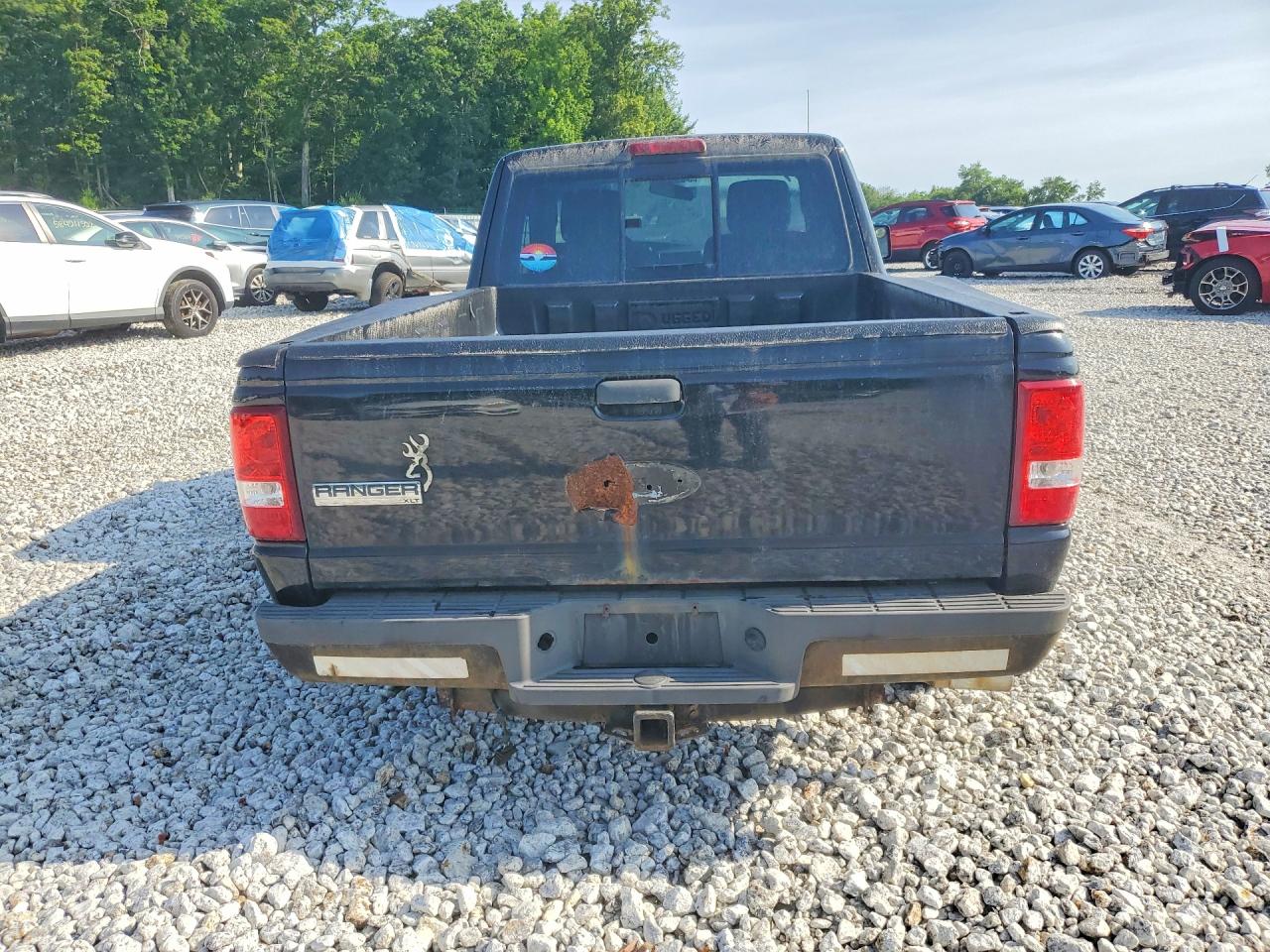 2010 Ford Ranger Super Cab Black vin: 1FTLR4FE0APA35823