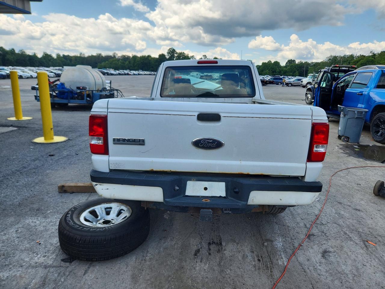 2011 Ford Ranger Super Cab Белый vin: 1FTLR4FE0BPA41963