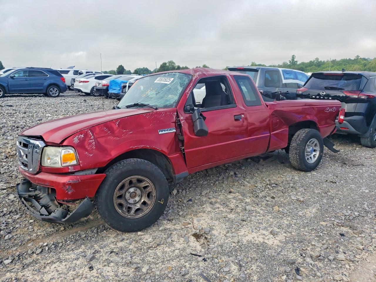 2011 Ford Ranger Red vin: 1FTLR4FE0BPA45141
