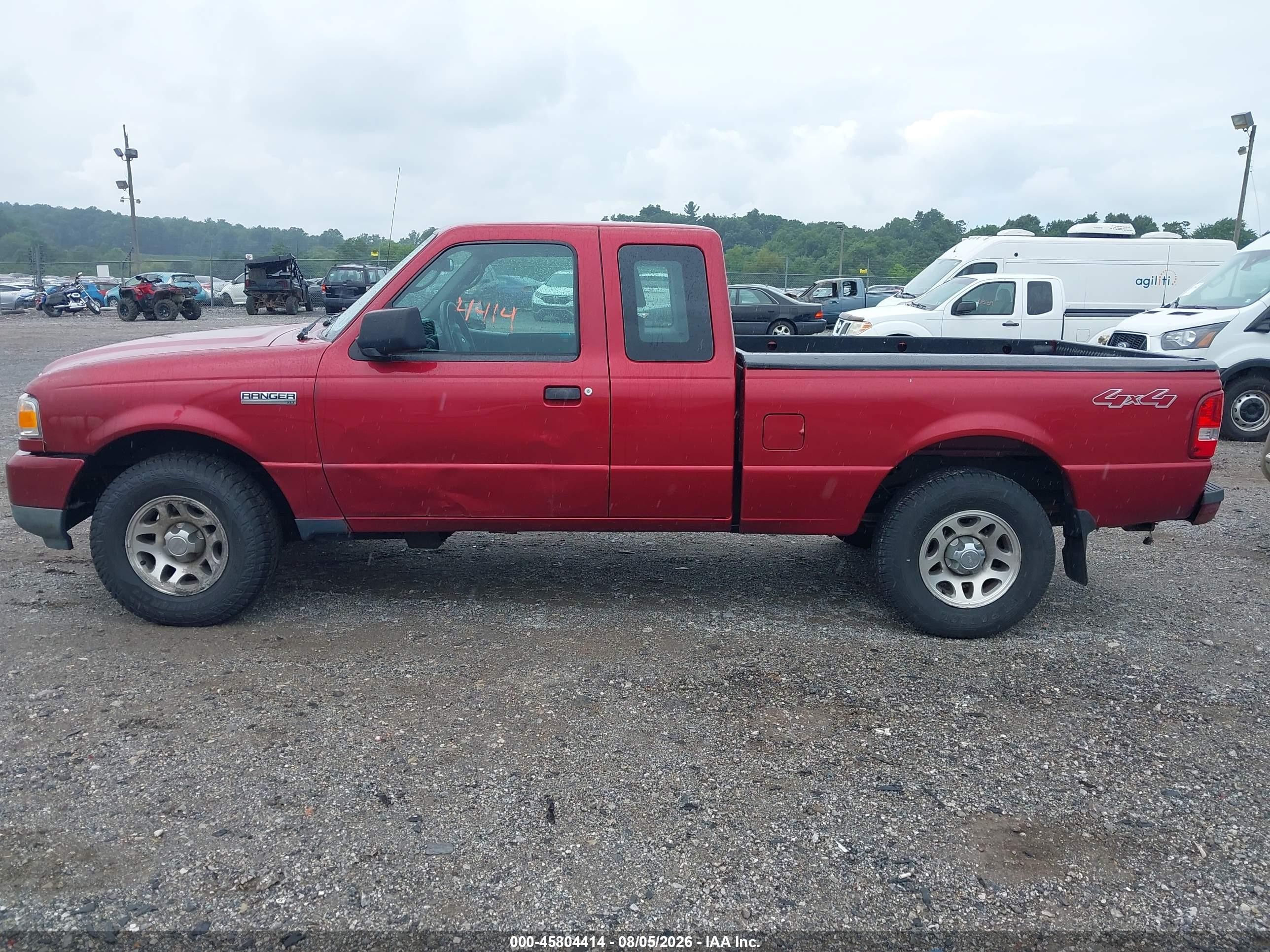 2011 Ford Ranger Xlt Red vin: 1FTLR4FE0BPA46094
