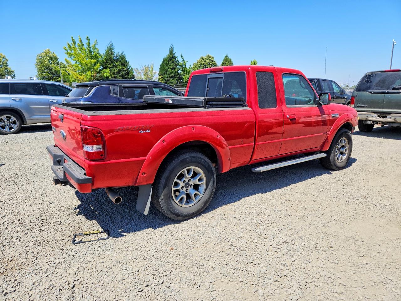 2011 Ford Ranger Super Cab Красный vin: 1FTLR4FE0BPA59279