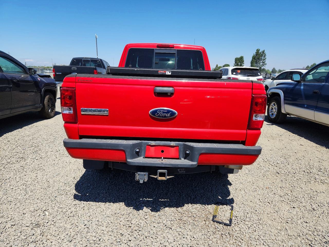 2011 Ford Ranger Super Cab Красный vin: 1FTLR4FE0BPA59279