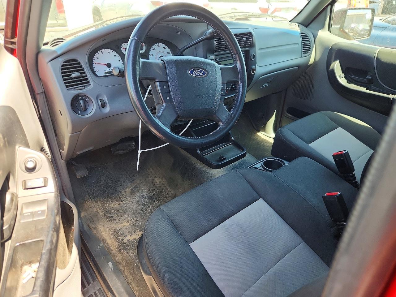 2011 Ford Ranger Super Cab Красный vin: 1FTLR4FE0BPA59279