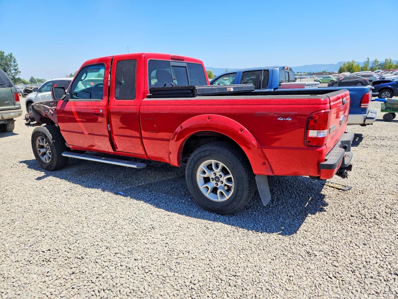 2011 Ford Ranger Super Cab Красный vin: 1FTLR4FE0BPA59279