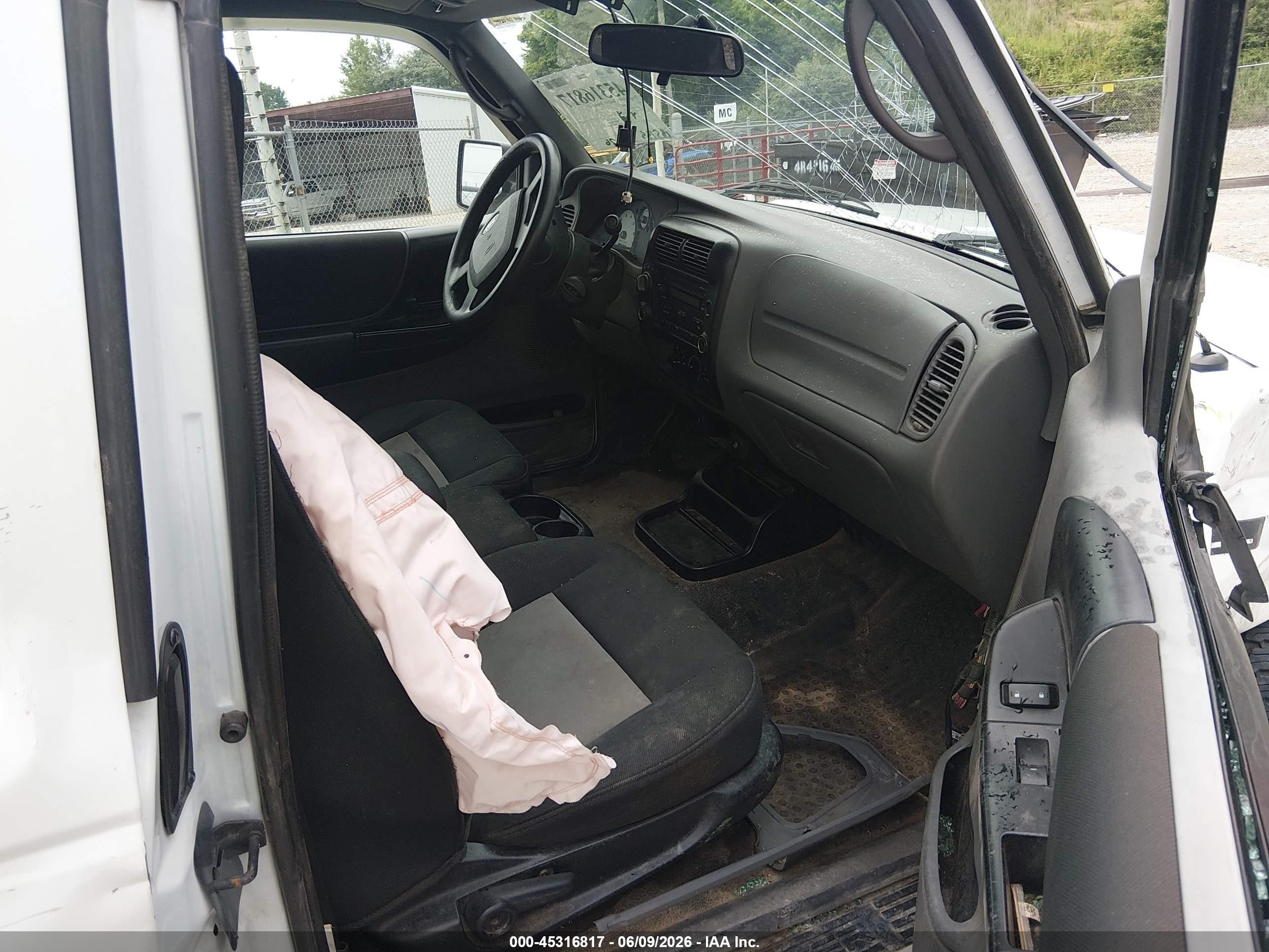 2011 Ford Ranger Sport White vin: 1FTLR4FE0BPA62831
