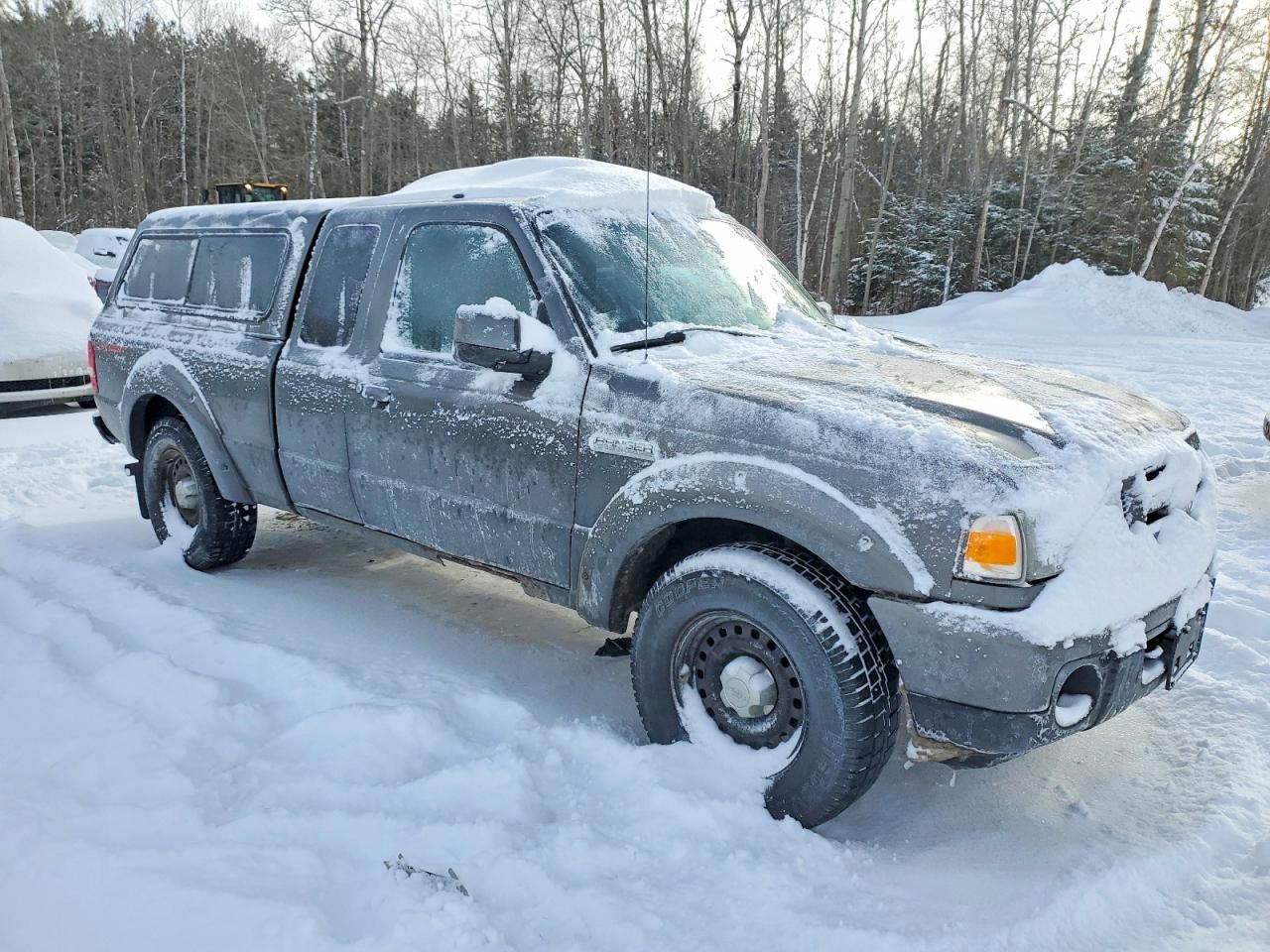 2010 Ford Ranger Super Cab Gray vin: 1FTLR4FE1APA53781