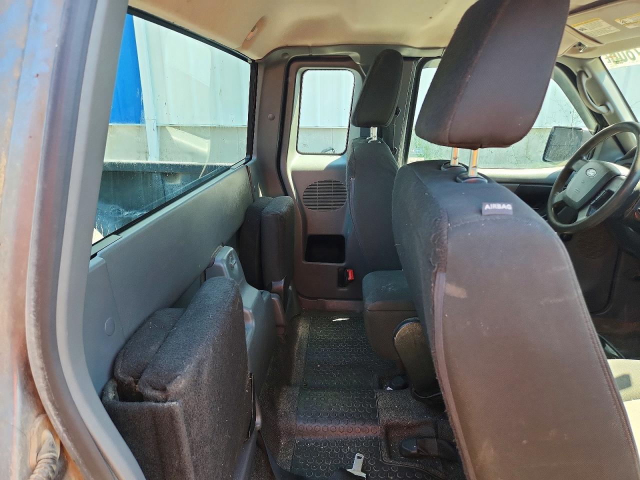 2011 Ford Ranger Super Cab Gray vin: 1FTLR4FE1BPA07496