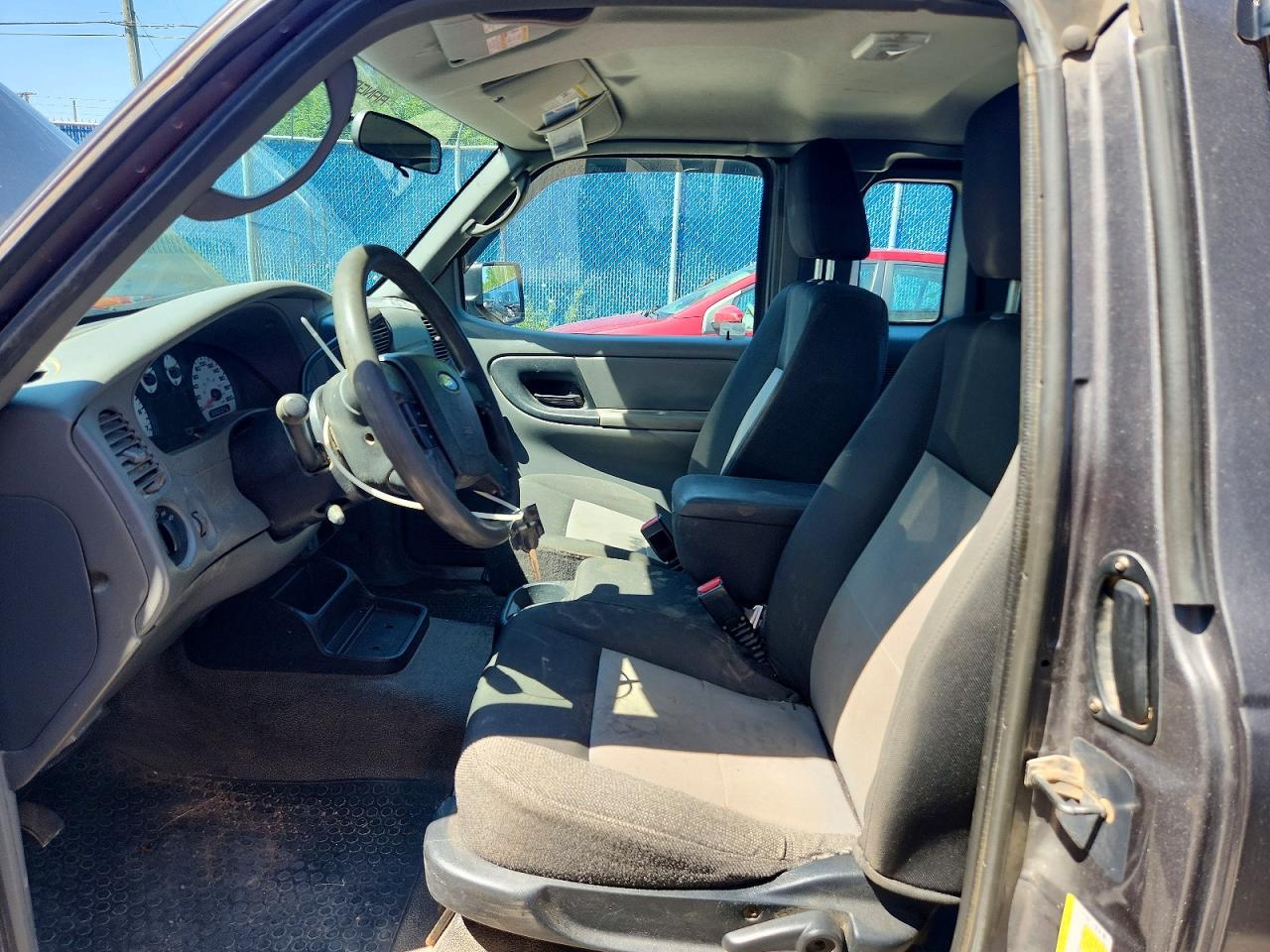 2011 Ford Ranger Super Cab Gray vin: 1FTLR4FE1BPA07496