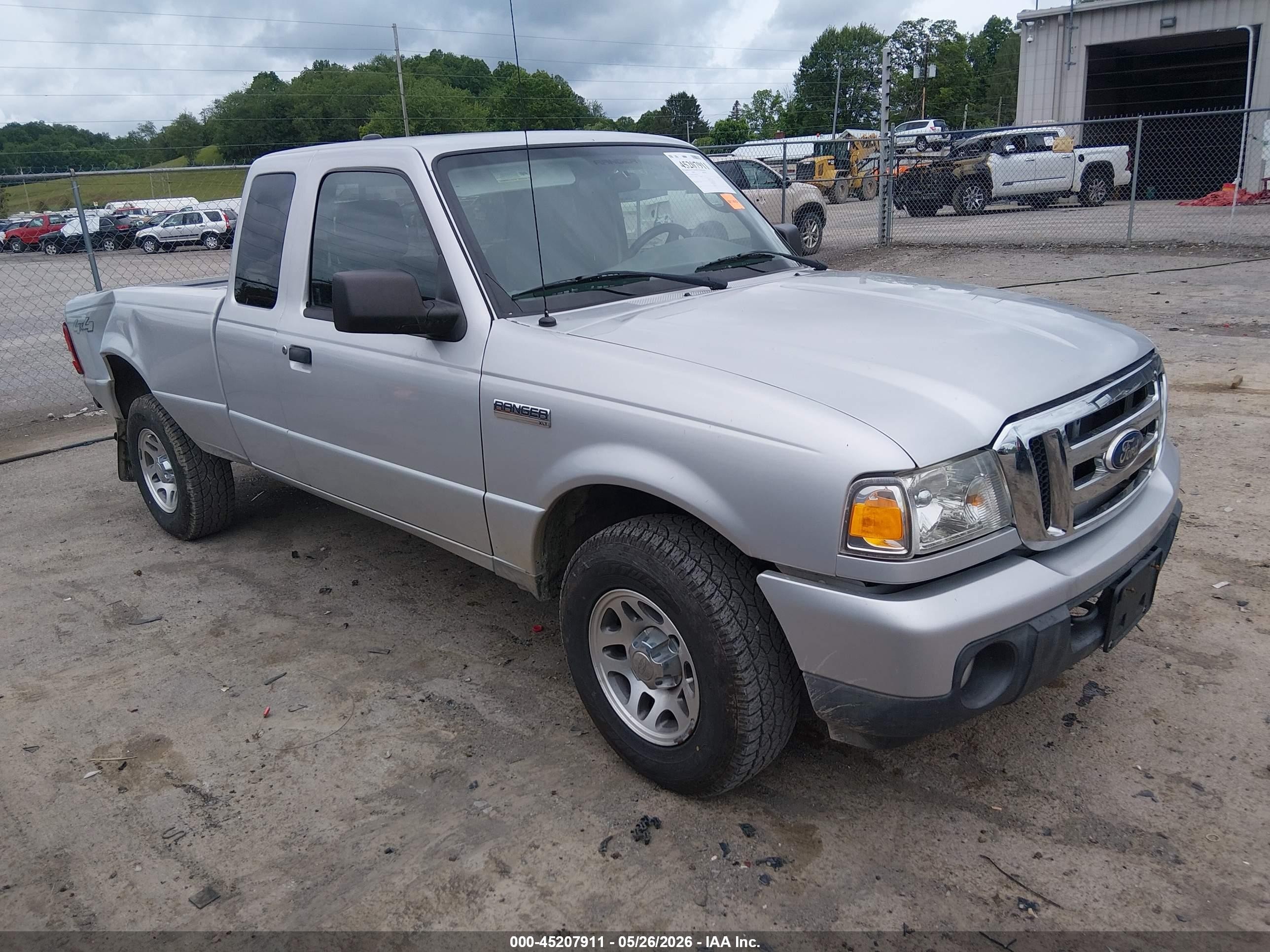 2011 Ford Ranger Xlt Silver vin: 1FTLR4FE1BPA24203