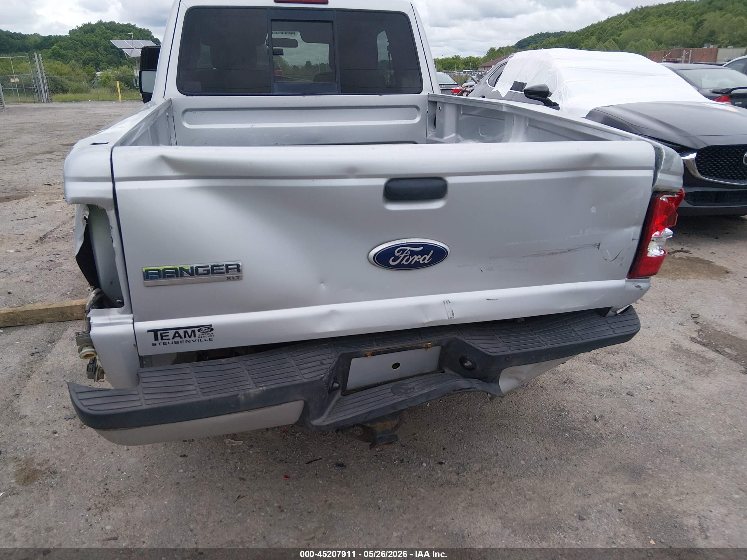 2011 Ford Ranger Xlt Silver vin: 1FTLR4FE1BPA24203
