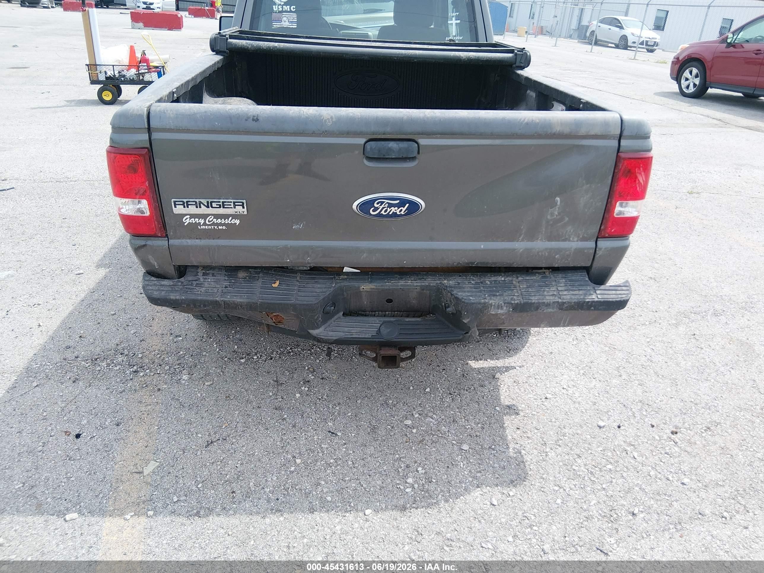 2011 Ford Ranger Super Cab Gray vin: 1FTLR4FE1BPA30860