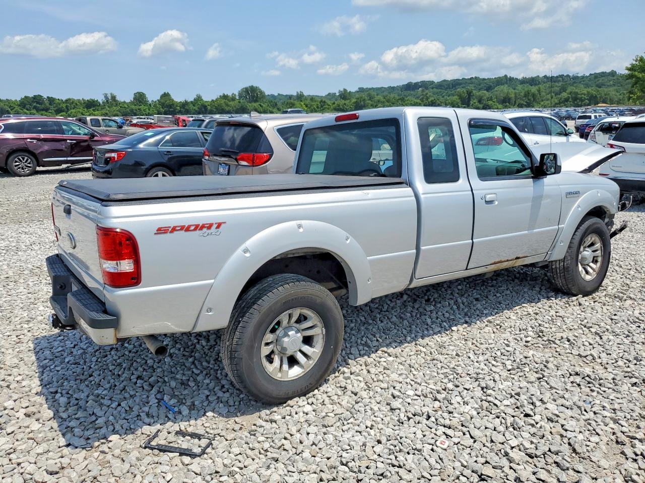 2011 Ford Ranger Super Cab Gray vin: 1FTLR4FE1BPA43771