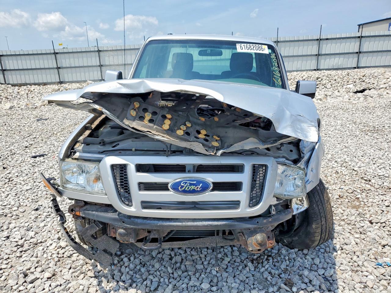 2011 Ford Ranger Super Cab Gray vin: 1FTLR4FE1BPA43771