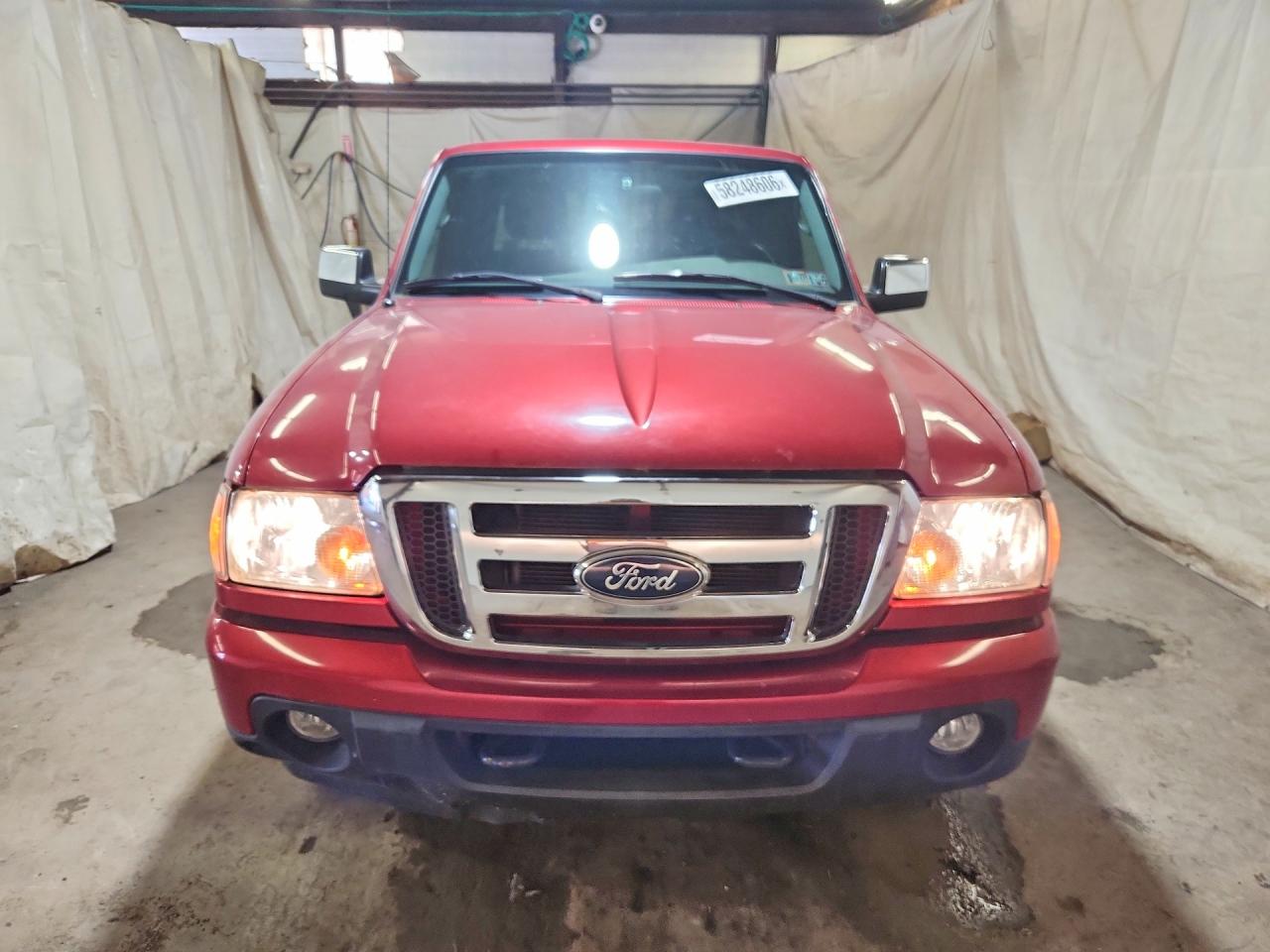 2011 Ford Ranger Super Cab Maroon vin: 1FTLR4FE1BPB19974